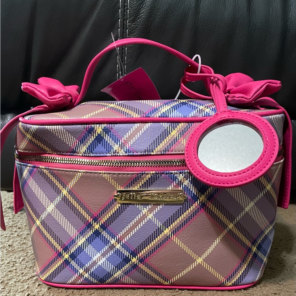 Betsey Johnson Plaid Cosmetic Case - Picture 2 of 4